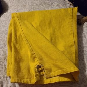 Yellow capris